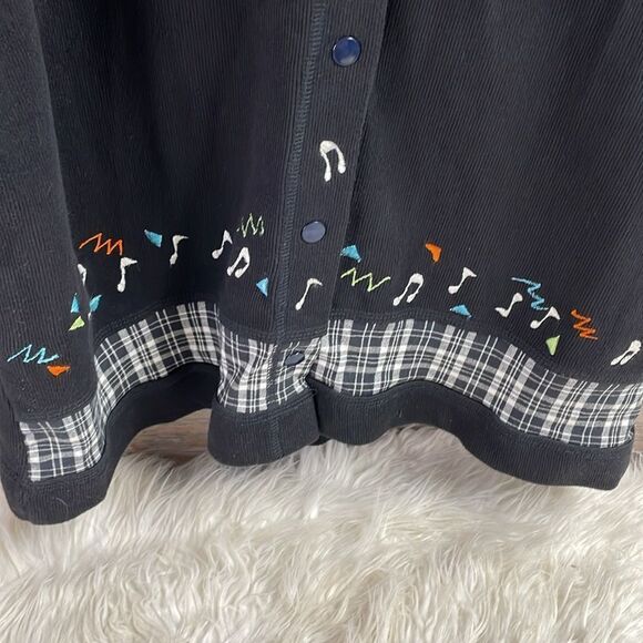 Onque Casuals Ladies Black Cardigan,Size Small,Embroidered Musical Notes,Vintage - Picture 4 of 8